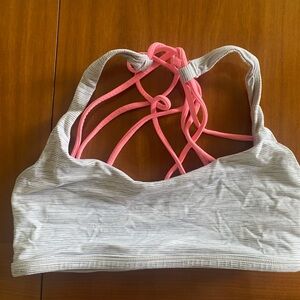 Lululemon Free To Be Bra Light Support A/B Cup|
Color: Multi Great Condition